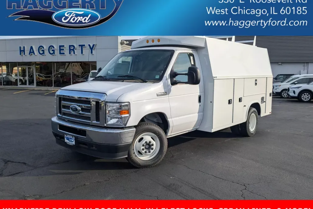 2025 Ford E-350 photo 1