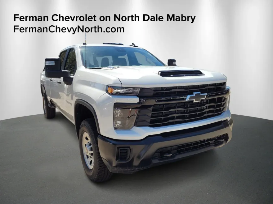 2025 Chevrolet Silverado 2500HD photo 1