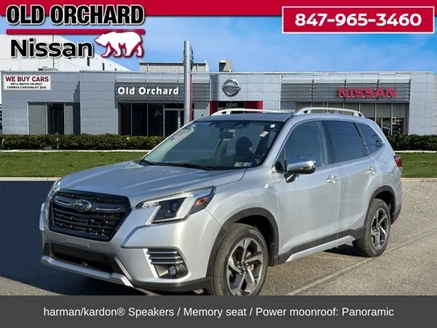 2023 Subaru Forester Touring photo 1