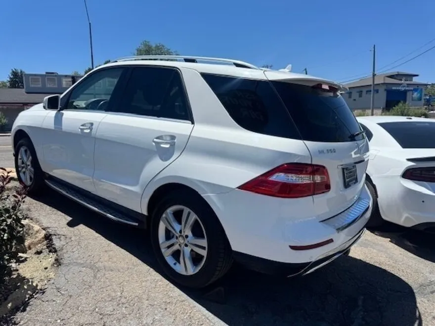 2015 Mercedes Benz ML 350 photo 1
