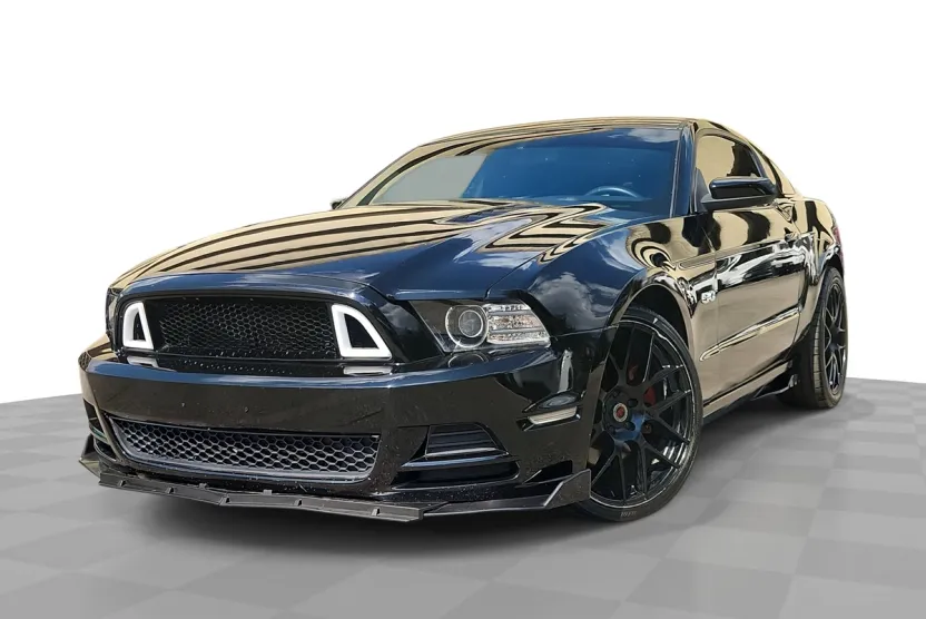 2014 Ford Mustang GT photo 1