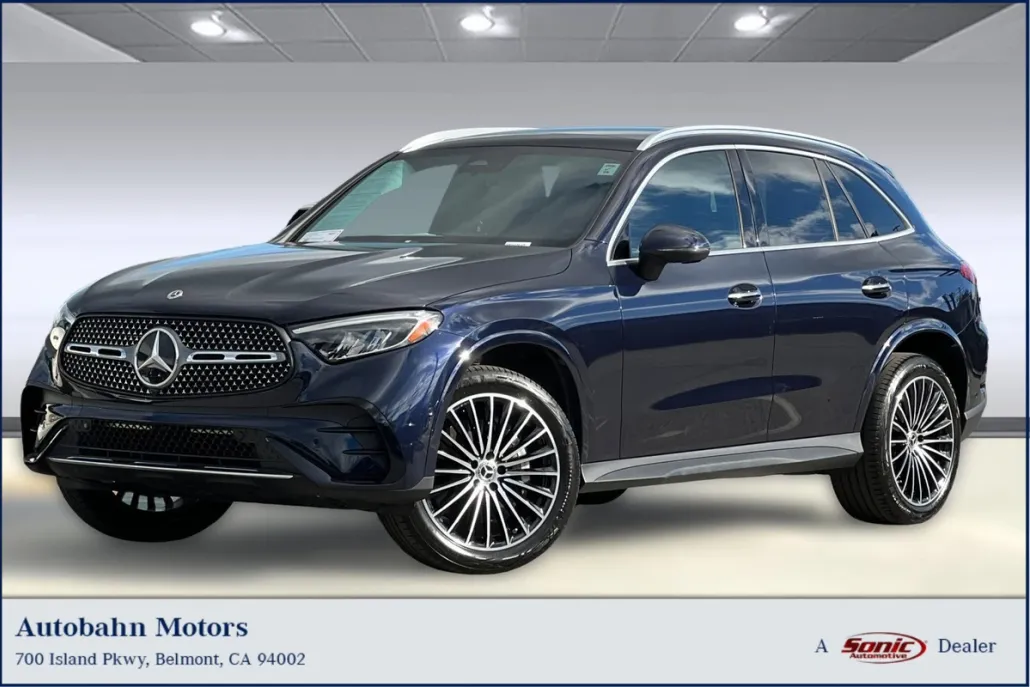 2024 Mercedes Benz GLC 300 4MATIC photo 1
