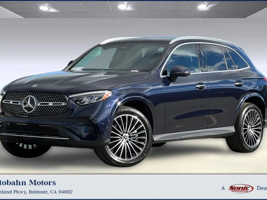 2024 Mercedes Benz GLC 300 4MATIC photo 1