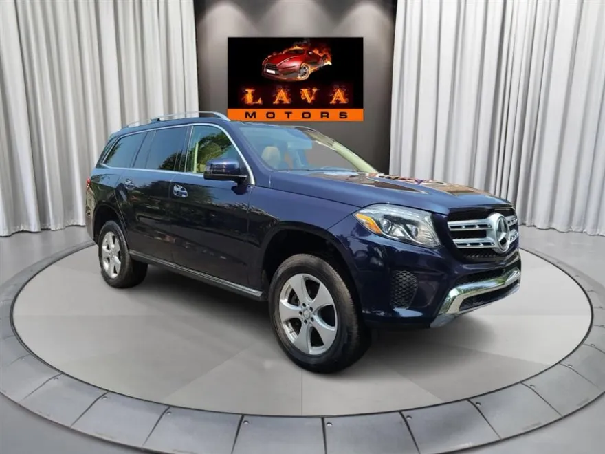 2017 Mercedes Benz GLS 450 4MATIC photo 1