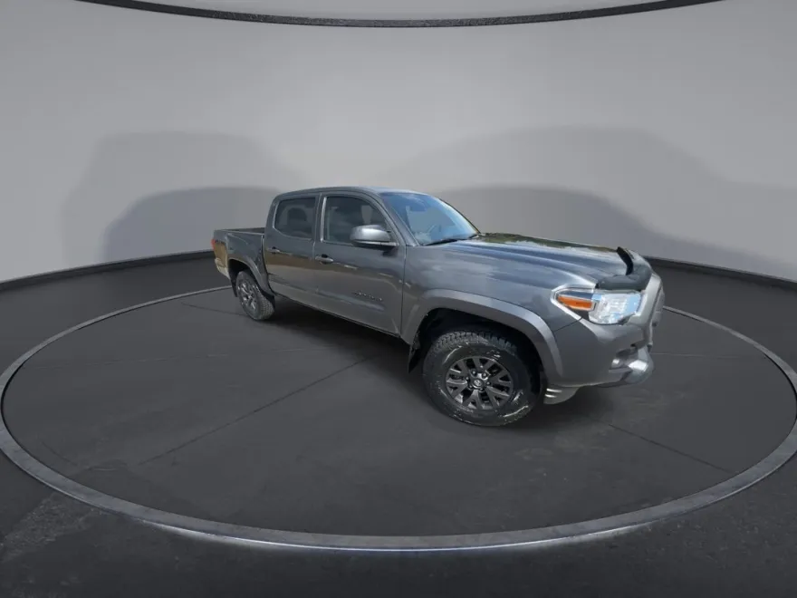 2022 Toyota Tacoma SR5 4x4 V6 photo 1