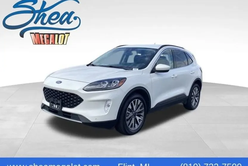 2022 Ford Escape Titanium photo 1