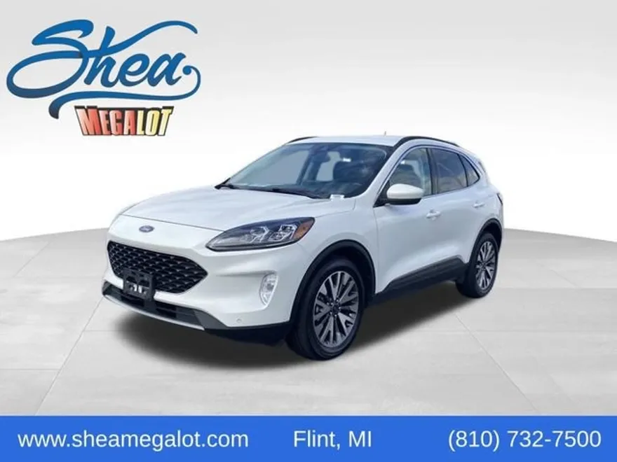 2022 Ford Escape Titanium photo 1