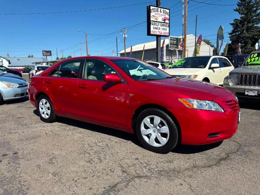 2007 Toyota Camry LE photo 1