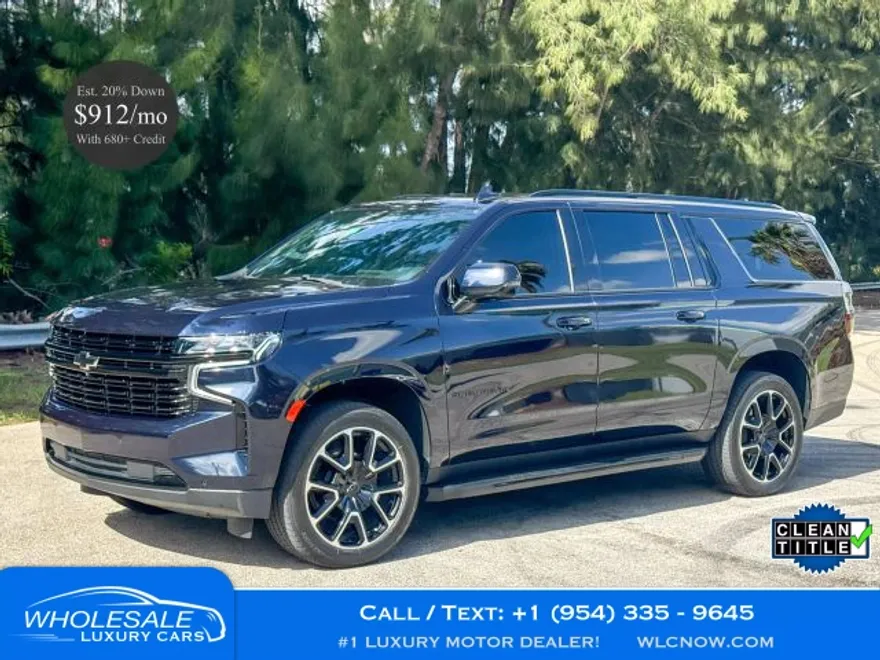 2023 Chevrolet Suburban RST photo 1