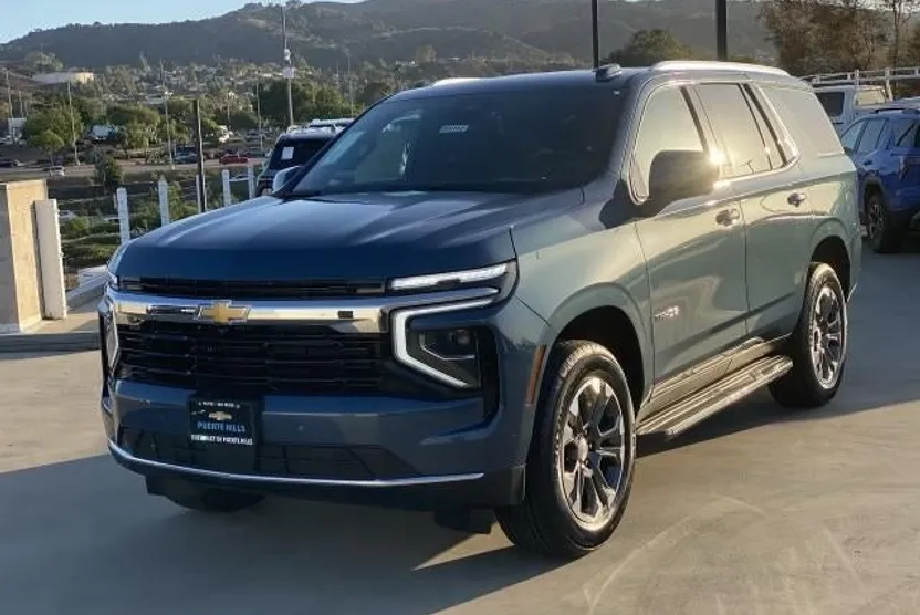 2026 Chevrolet Tahoe LS photo 1