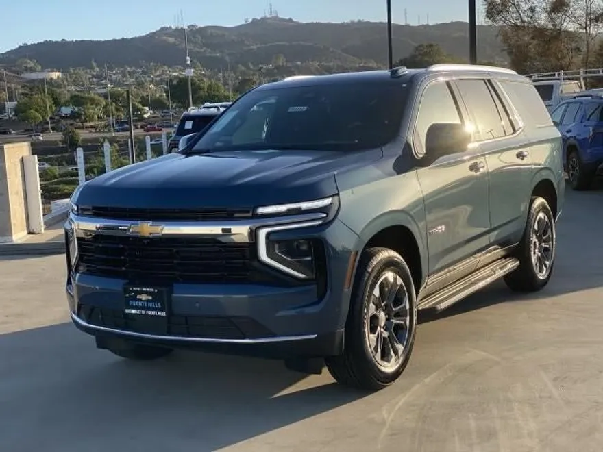 2026 Chevrolet Tahoe LS photo 1