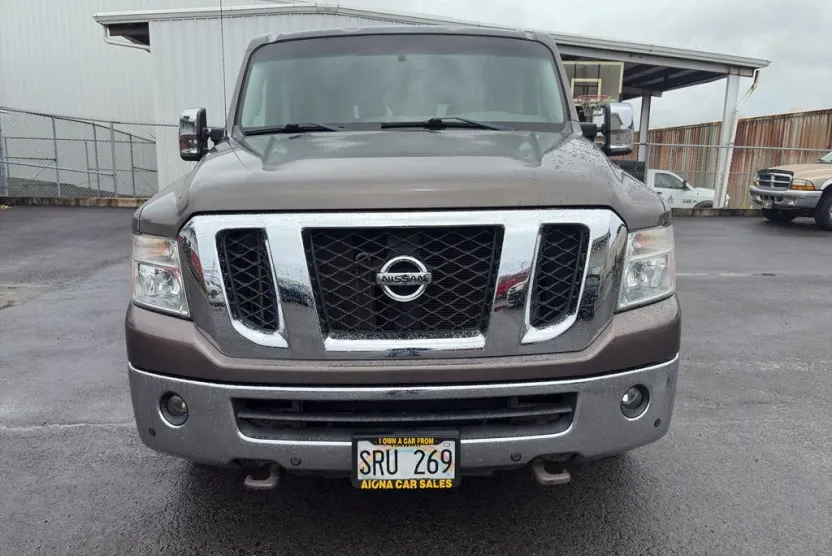 2014 Nissan NV3500 SL photo 1