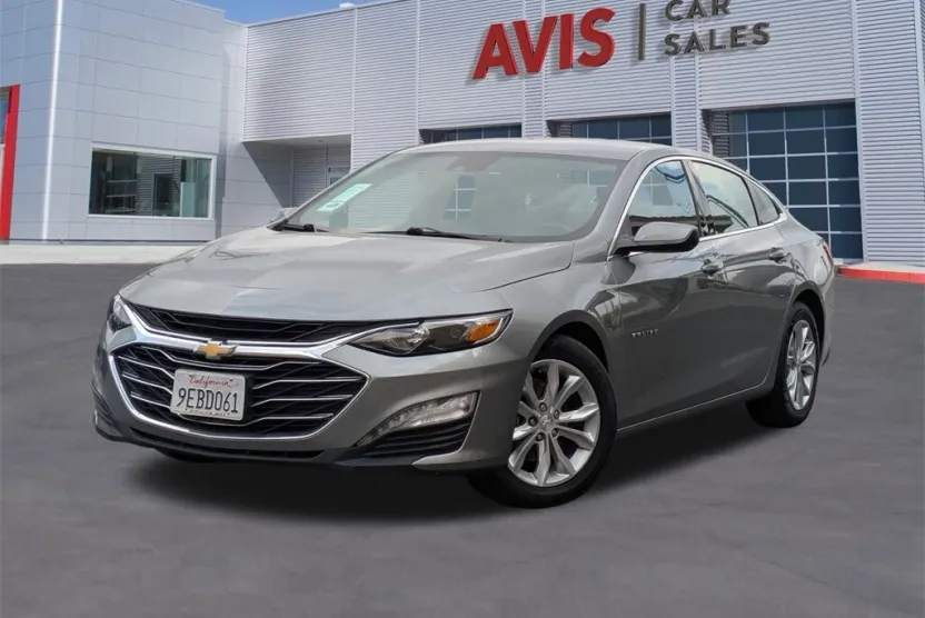 2023 Chevrolet Malibu 1LT photo 1