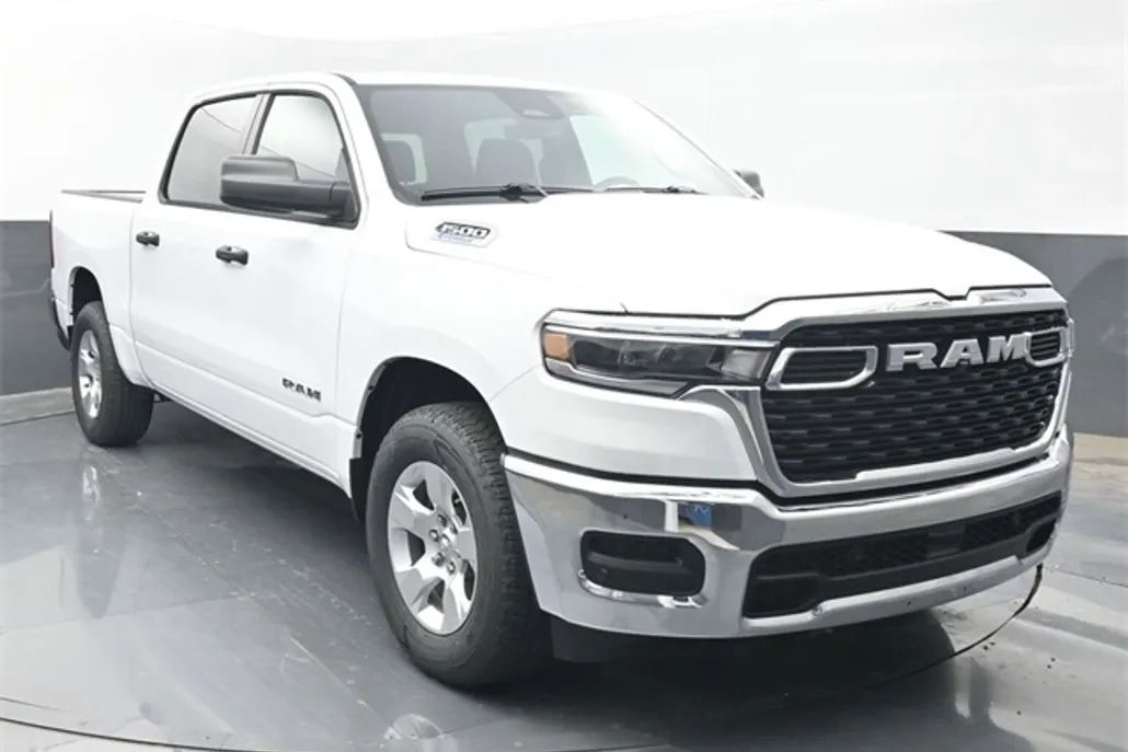 2025 Ram 1500 Tradesman photo 1