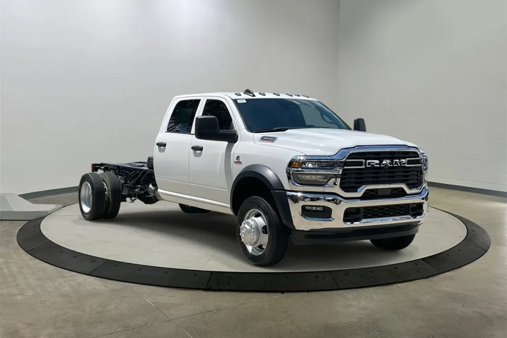 2025 Ram 4500 Tradesman photo 1