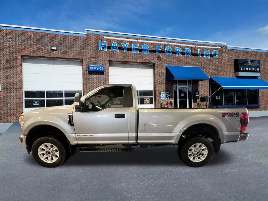 2021 Ford F-350 XLT photo 1