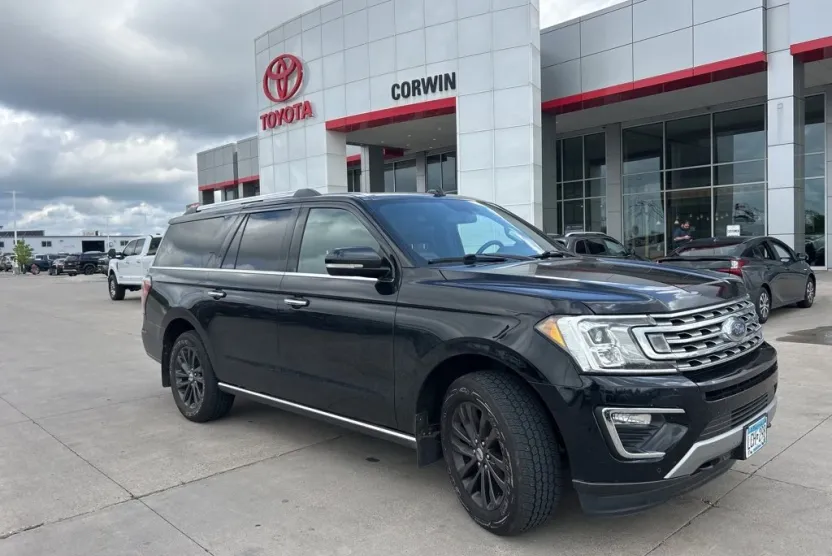 2019 Ford Expedition MAX Limited photo 1