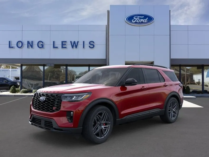 2025 Ford Explorer ST photo 1