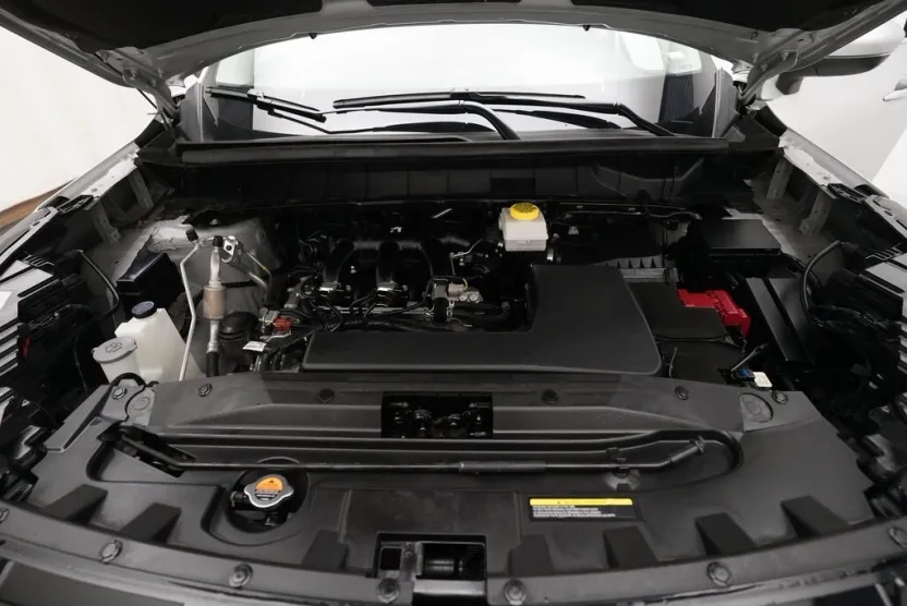 2024 Nissan Pathfinder SV photo 1
