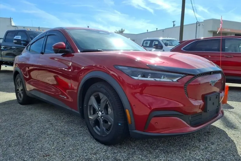 2021 Ford Mustang Mach-E Select photo 1