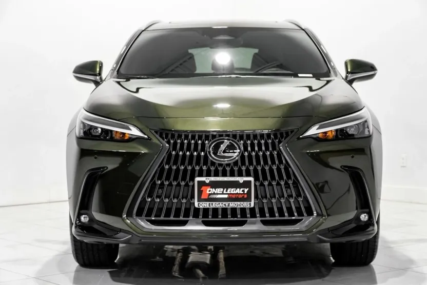 2022 Lexus NX Premium photo 1