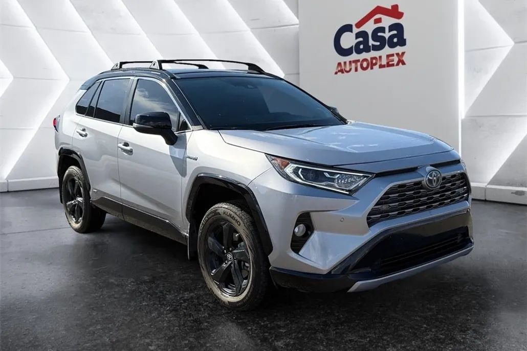 2021 Toyota RAV4 Hybrid XSE photo 1