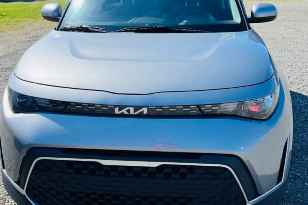 2023 Kia Soul LX S photo 1