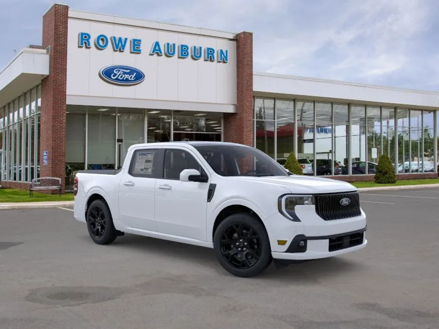 2025 Ford Maverick photo 1