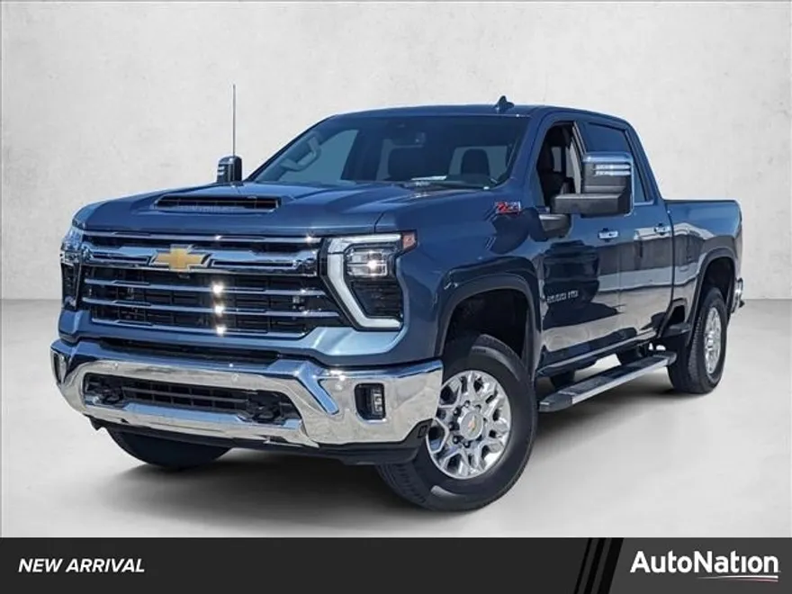 2025 Chevrolet Silverado 2500HD LTZ photo 1