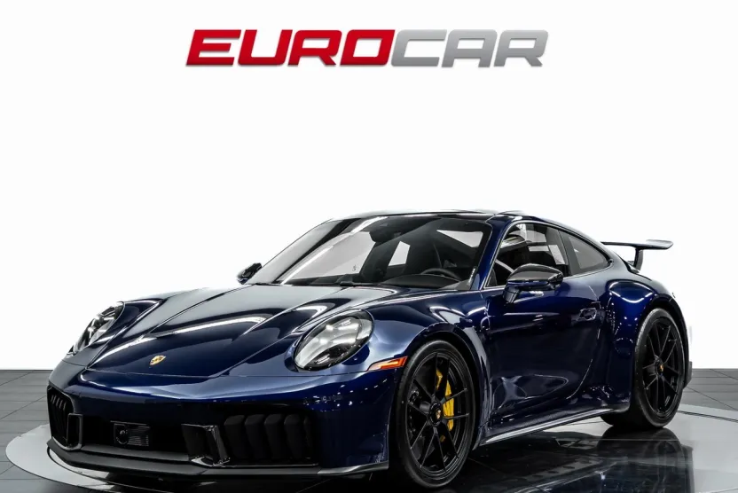 2026 Porsche 911 4 GTS photo 1