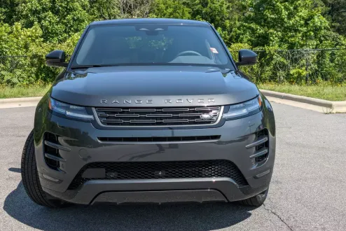 2026 Land Rover Range Rover Evoque Dynamic SE photo 2