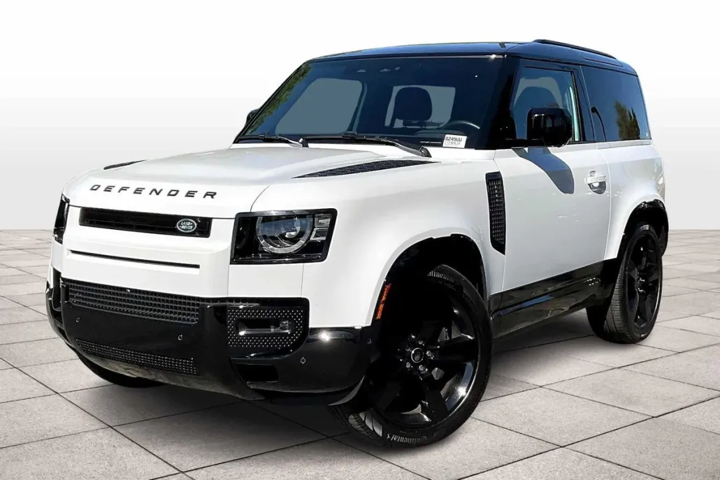 2024 Land Rover Defender X-Dynamic SE photo 1