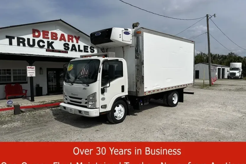 2018 Isuzu NPR photo 1