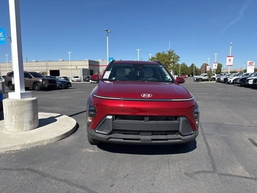 2024 Hyundai Kona SEL photo 1
