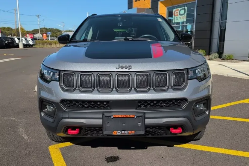 2022 Jeep Compass Trailhawk photo 1