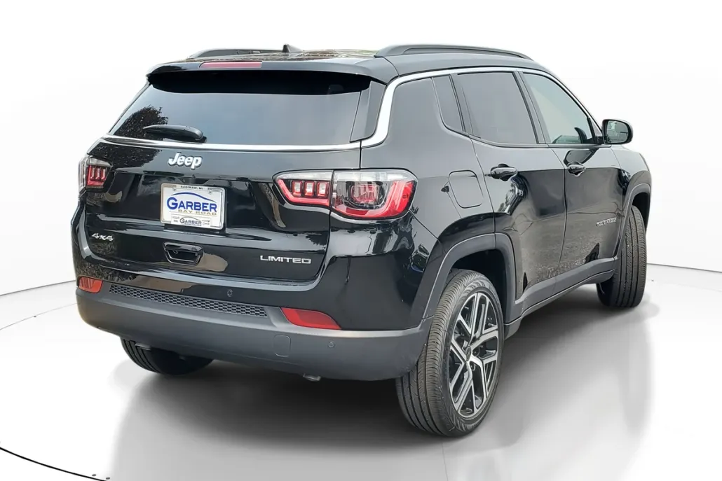2025 Jeep Compass Limited photo 1
