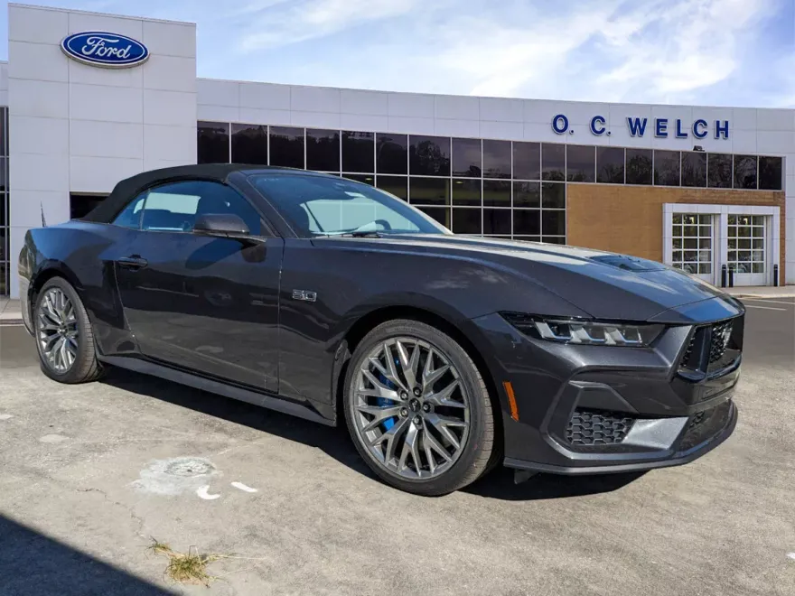 2024 Ford Mustang GT Premium Convertible photo 1