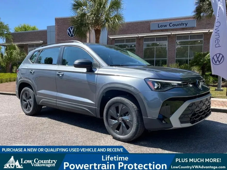 2025 Volkswagen Taos S photo 1