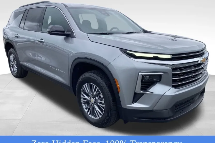 2025 Chevrolet Traverse photo 1