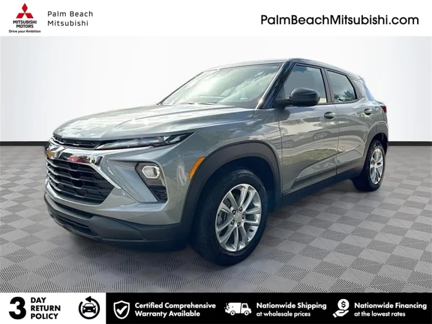 2024 Chevrolet Trailblazer LS photo 1