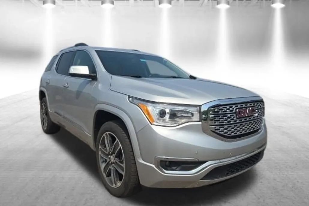 2019 Gmc Acadia Denali photo 1