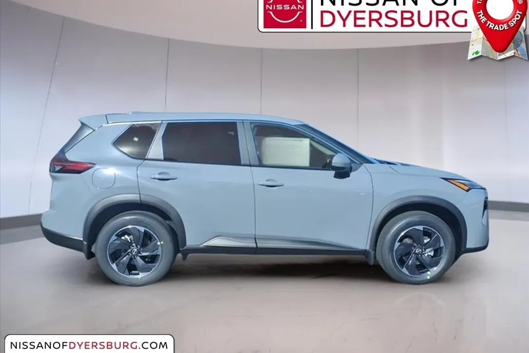 2026 Nissan Rogue SV photo 1