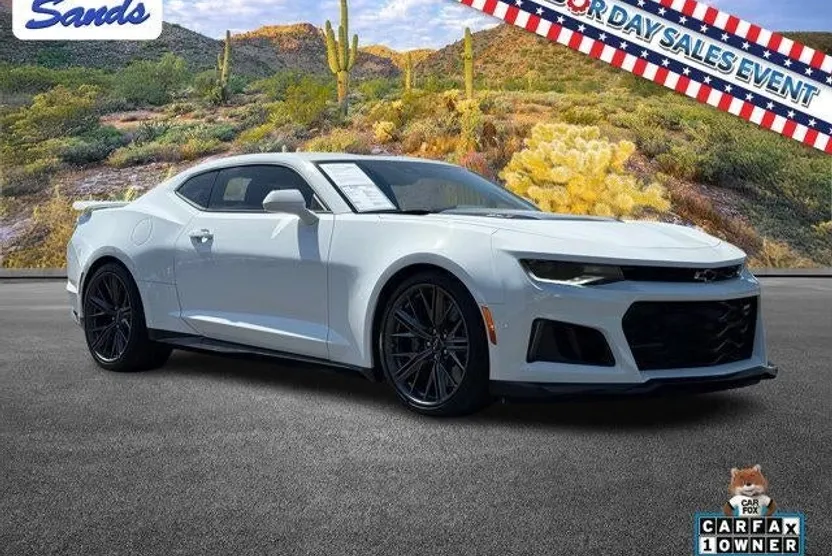2023 Chevrolet Camaro ZL1 photo 1