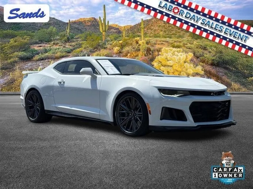 2023 Chevrolet Camaro ZL1 photo 1