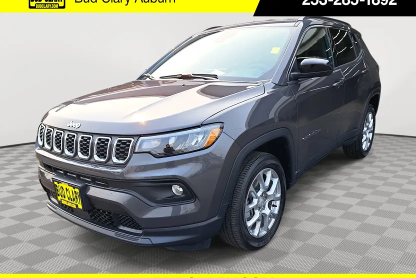 2024 Jeep Compass Latitude Lux photo 1