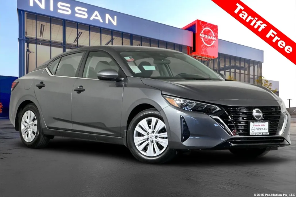 2025 Nissan Sentra S photo 1