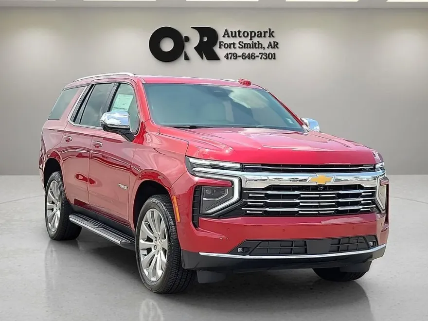 2025 Chevrolet Tahoe Premier photo 1