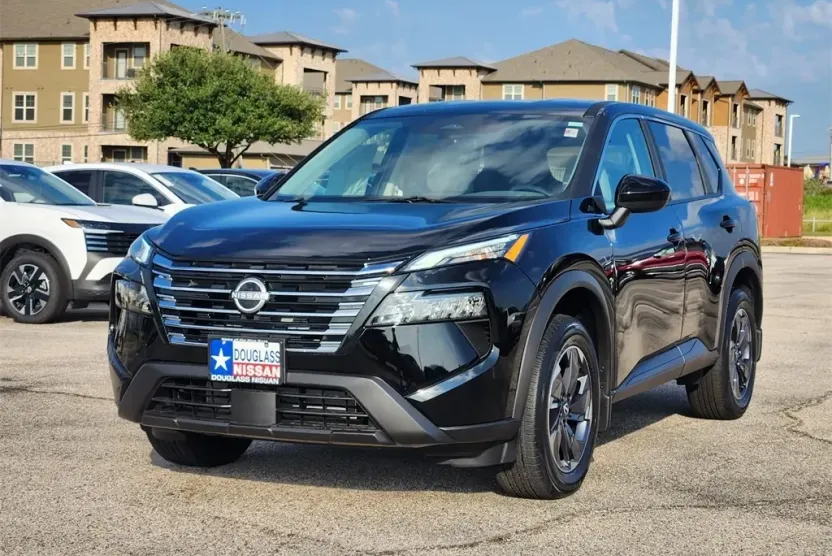 2025 Nissan Rogue SV photo 1