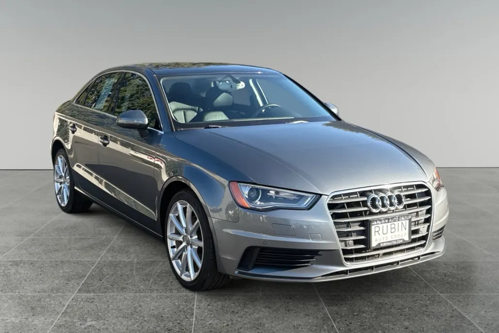 2015 Audi A3 2.0 TDI Premium Plus S line photo 1