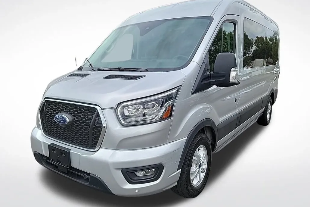 2023 Ford Transit photo 1